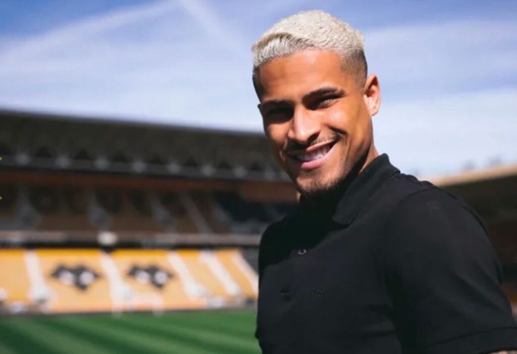 João Gomes Signs New Long-Term Deal at Wolves