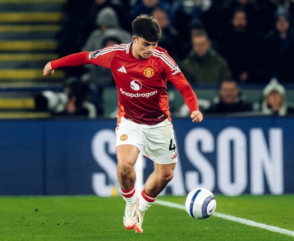 Manchester United Planning New Deal Talks with Harry Amass After Season’s End