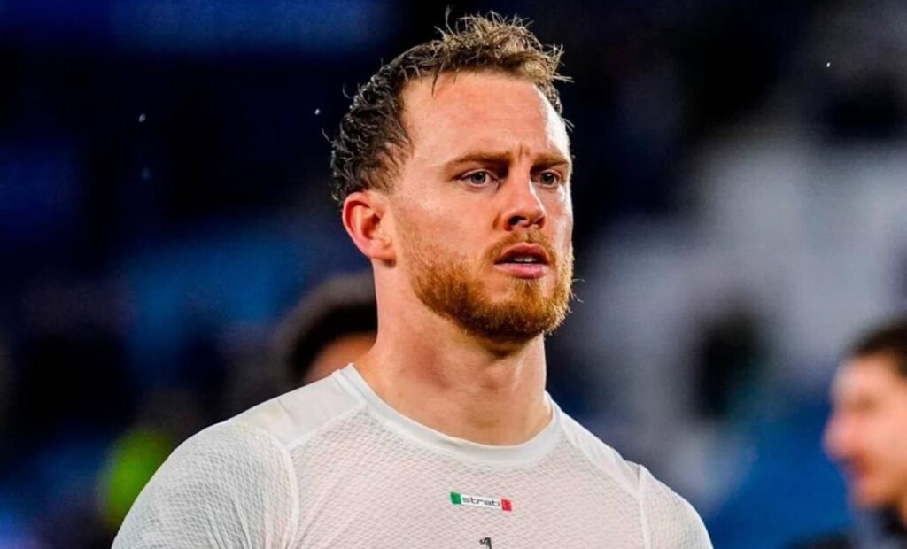 Bayer Leverkusen Closing in on Mark Flekken Deal as Erik ten Hag's New Goalkeeper