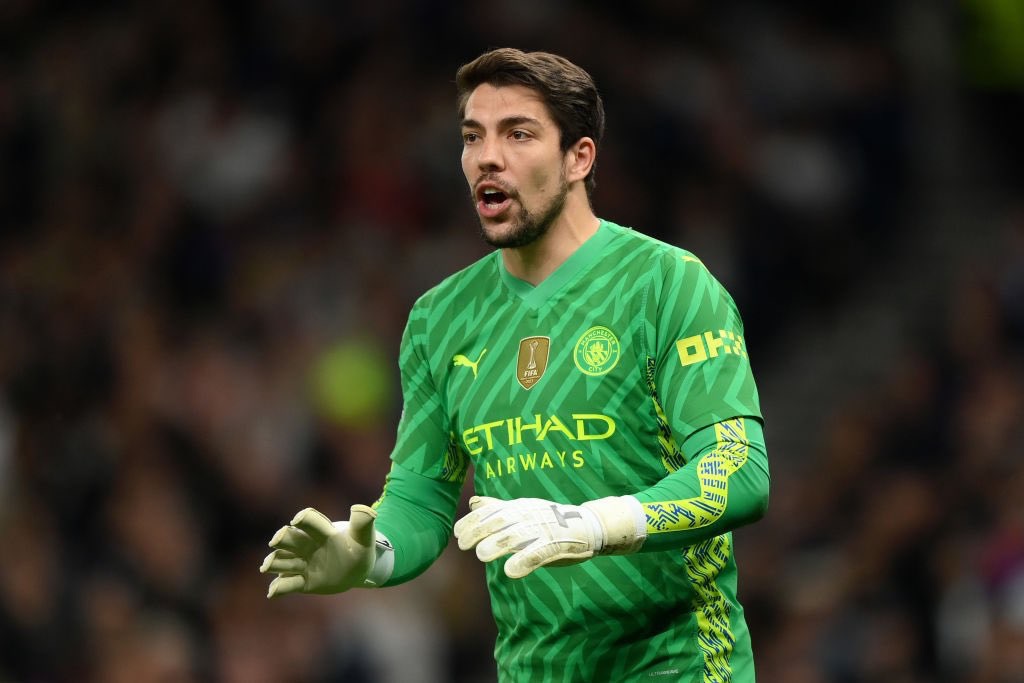 Stefan Ortega Set to Depart Manchester City Following Trafford’s Arrival