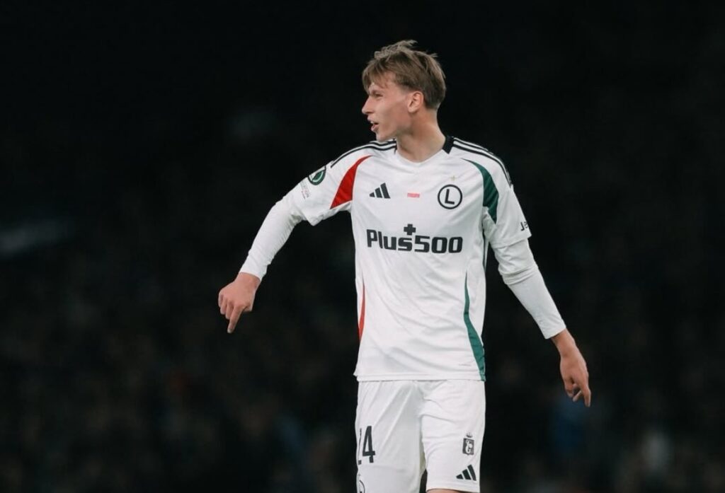 Roma and Udinese Battle for Young Defender Jan Ziolkowski