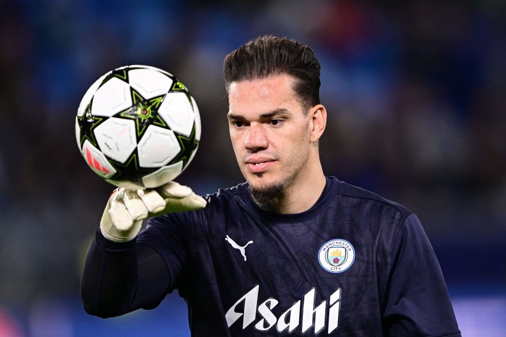 Galatasaray in Direct Talks with Manchester City Over Éderson Transfer