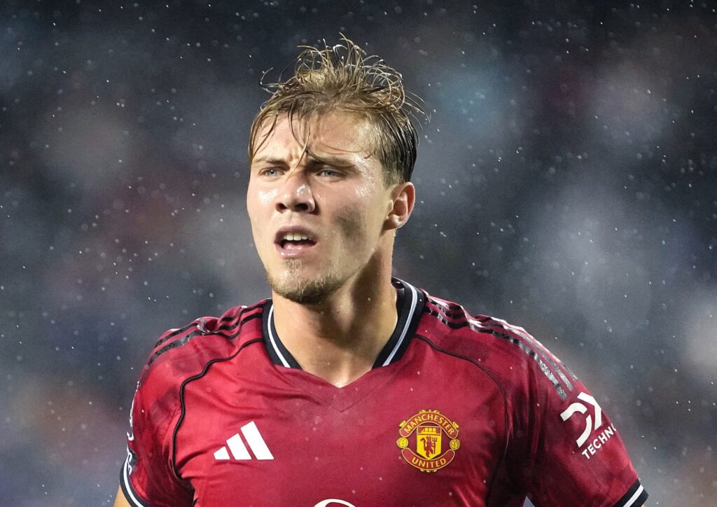 AC Milan Advances on Deal for Manchester United’s Rasmus Højlund