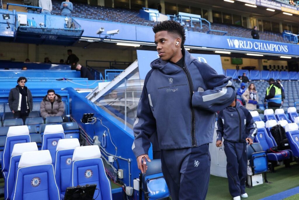 Estêvão Ruled Out of Chelsea’s Champions League Clash with PSG