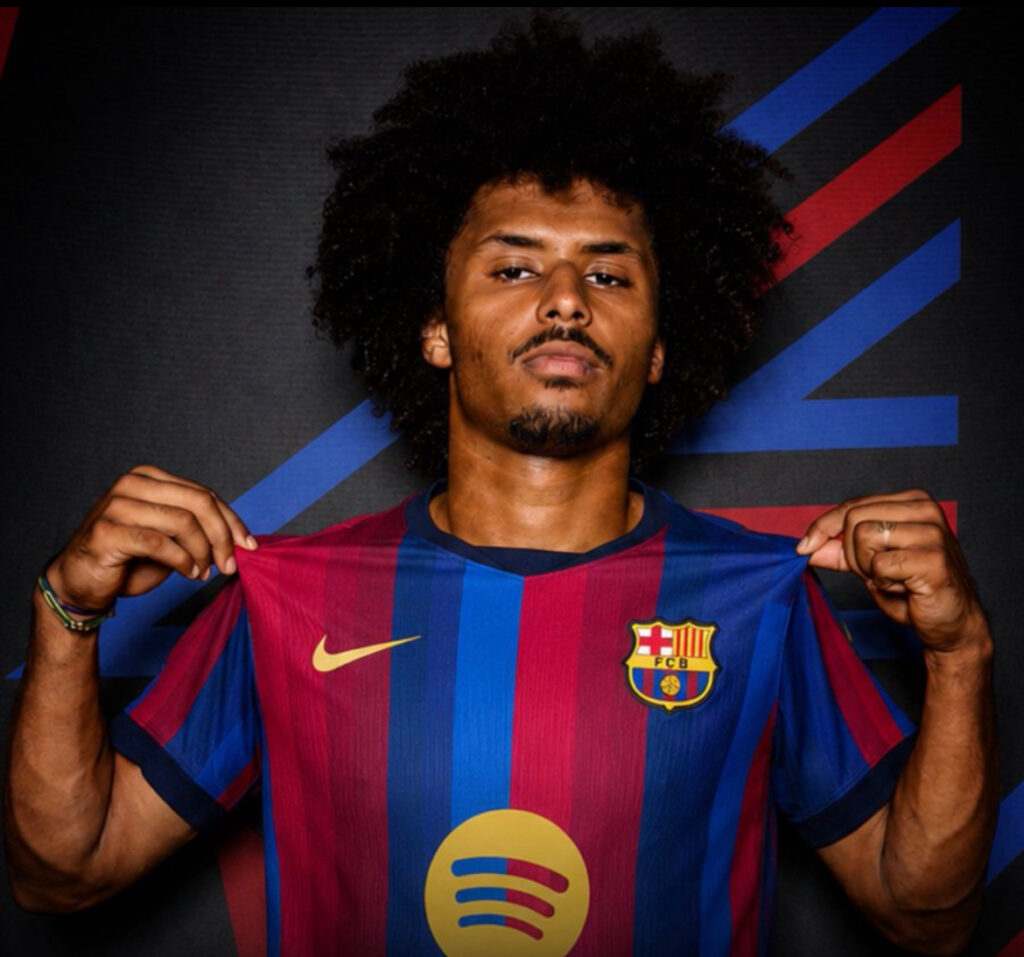 Flick's Project Accelerates: Karim Adeyemi Demands Barcelona Move