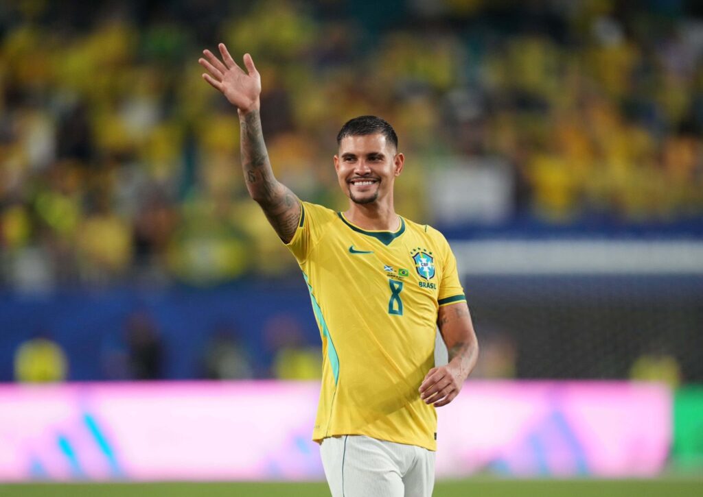 Transfer Battle: Guimarães Pushes for Arsenal as Gunners Plot £75m Counter-Offensive
